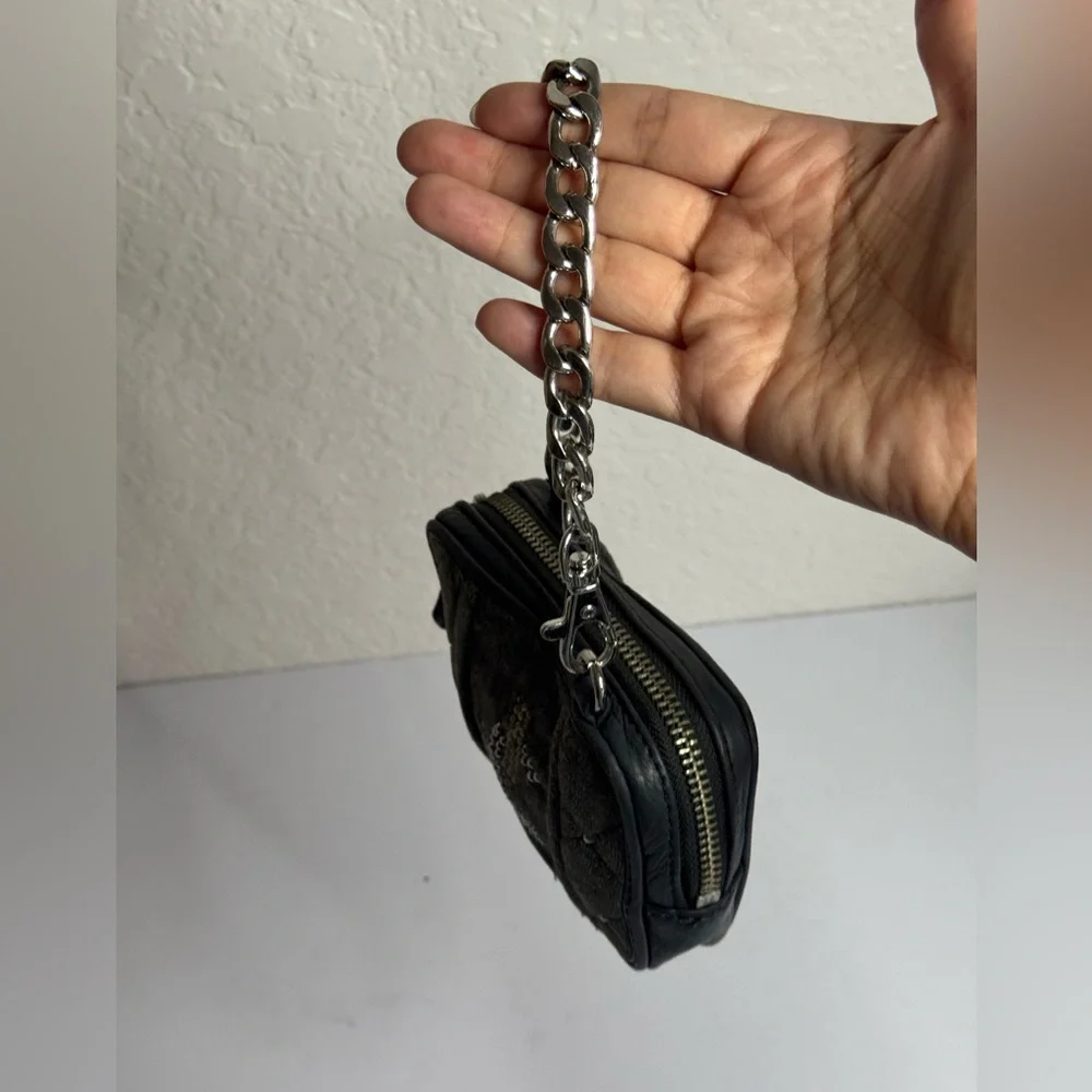 Juicy Couture Y2K Terry Velour Wristlet Rhinestone Retired Gary Purse Pouch Rare